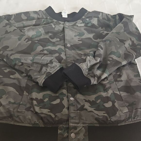 Old Navy Green Bomber Jacket with Ribbed Cuffs - Picture 14 of 16